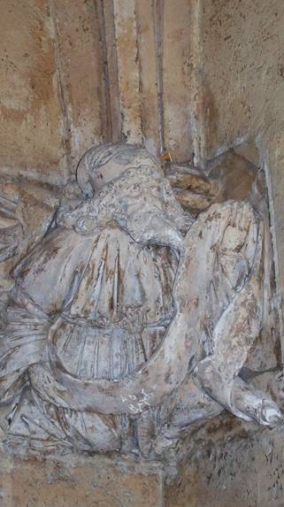 clunycarving.jpg