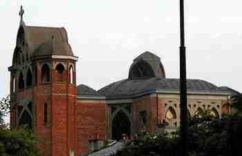 abesses.jpg (5676 bytes)