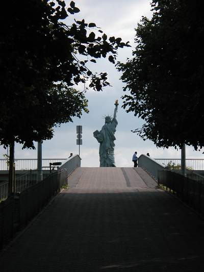 Smaller statue of liberty, located at the end of the ile des Cygnes (island of swans).  From our apartment, it only takes us about ten minutes to walk here.