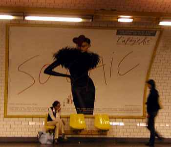 Galeries Lafayette ad in the Metro.