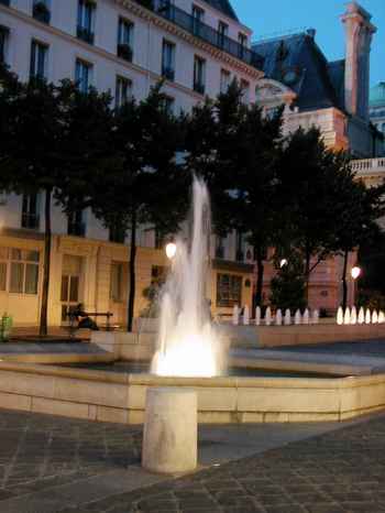 Fountain at Place de la Sorbonne.