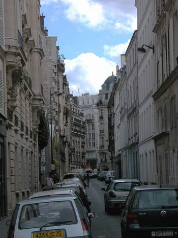 street.jpg (25103 bytes)