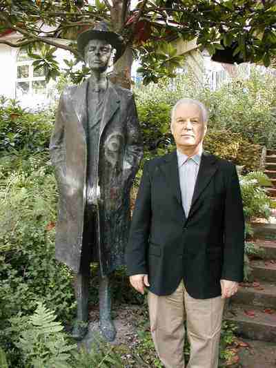 Tom Cooley poses with Bela Bartok.