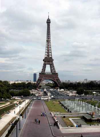 The Eiffel Tower as seen from the top of the Trocadero Gardens, in front of the Palais de Chaillot.